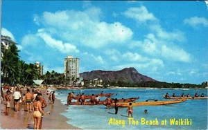 Waikiki Beach Honolulu Hawaii Postcard C15320 Posted - Picture 1 of 2