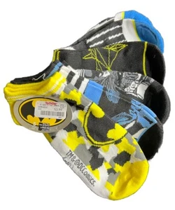 NWT Kids Boys DC Comic BATMAN Socks Size Large 3-5, 6 Pair Brand New - Picture 1 of 8