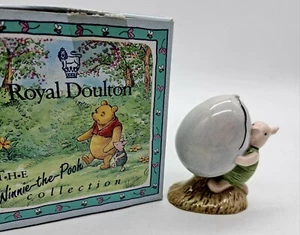 Royal Doulton Piglet and Balloon Porcelain Figurine 2.75" Winnie the Pooh in Box - Picture 1 of 7