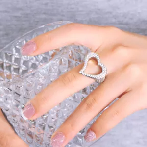 Bling Hollow Out Love Heart 5A CZ Micro Pavimento Anillo para Mujer Hip Hop Punk Joyería - Imagen 1 de 17