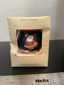 1981 Hallmark Santa's Surprise Satin Ball Christmas Tree Ornament Vintage In Box - Picture 1 of 6