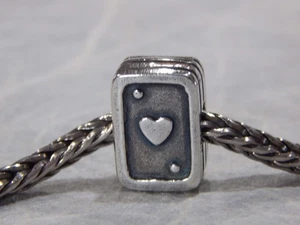 TROLLBEADS Tarjetas de Juego Cuentas TAGBE-50017 $83 RETIRADO 2020 (UNA CUENTA) ¡NUEVO! - Imagen 1 de 6