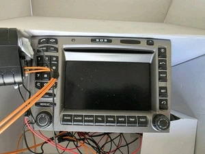 PORSCHE 911 997 987 PCM + MR 12 VOLT USB 997.642.141.10. 997642141 - Picture 1 of 3