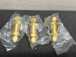 Set of 3 Swagelok B-6C-1, Brass Poppet Check Valve New - Picture 1 of 5