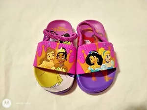 7/8 toddler Disney Princess slip-on sandals - Picture 1 of 3