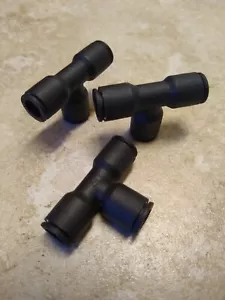 (3) New PARKER-LEGRIS Nylon Push-To-Connect 1/4" Tube O.D. Union Tee Fittings. - Picture 1 of 2