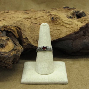 Sterling Silver Garnet and Marcasite Ring Size 7.5 - Picture 1 of 6
