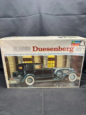 Classic 1934 Duesenberg Town Car SJ Model Kit 1/24 scale Monogram NIP NIB Sealed - Image 1 of 4