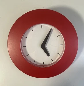 Discontinued Vintage Ikea Kvarta Red White Wall Clock Henrik Preutz Design 1990s - Picture 1 of 9