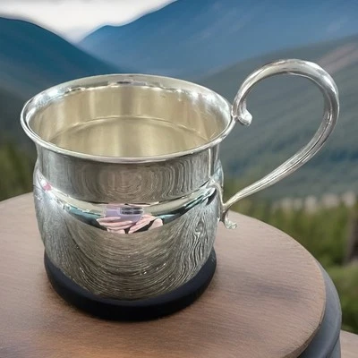 Gorham C62. Taza bebé esterlina 2,5" grabada "Jonathan Ryan" (c.1950) 63 g Foto 1 de 4