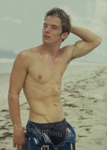 Impresión fotográfica modelo masculino desnudo delgado guapo sin camisa trozo abdominales universidad -X604 - Imagen 1 de 1