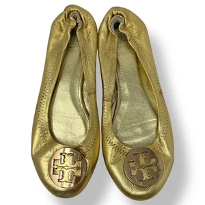 Zapatos de bailarina de ballet planos de cuero dorado TORY BURCH Reva con logotipo en T para mujer 8,5 - Imagen 1 de 12