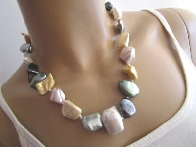 Damen Hals Kette Collier kurz Muschelkern Barock Perlen Silber Weiss Rosa Grün ! - Bild 1 von 4