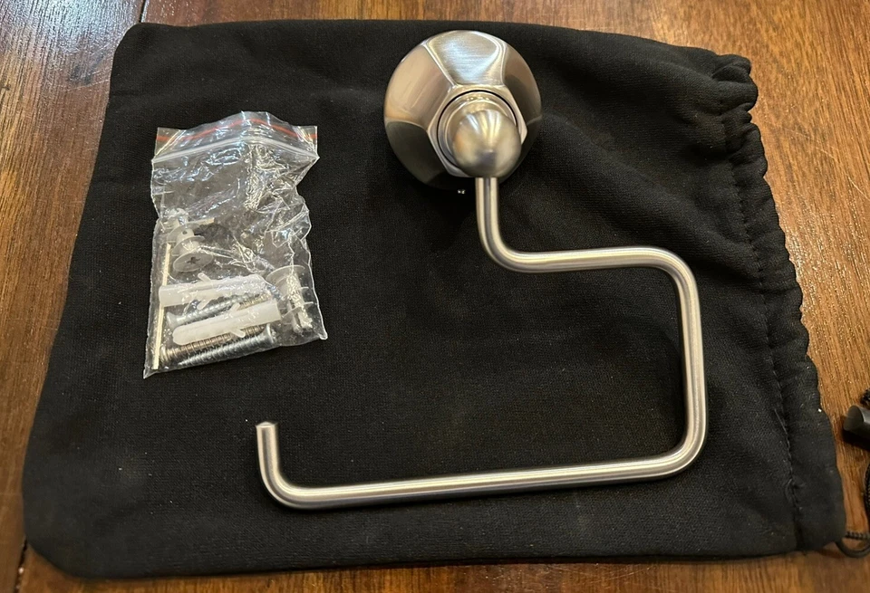 Soporte de papel higiénico gancho montaje en pared Rohl WE8STN Wellsford - níquel satinado Foto 1 de 4