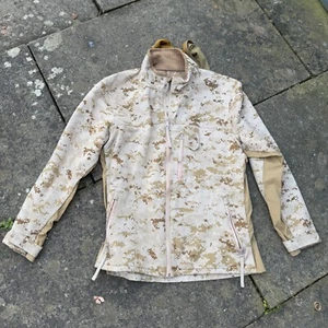 Chaqueta de combate digital USMC Marine Corps Desert MARPAT abrigo táctico de caparazón blando - Imagen 1 de 11