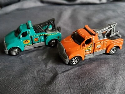 Lot Of 2 2005 Tow Trucks Matchbox City Tow, ABC Towing MB661 - Image 1 of 4