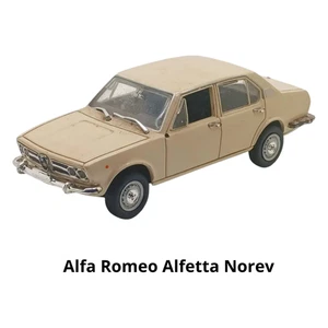 Modellino Norev scala 1/43 Alfa Romeo Alfetta berlina da collezione colore crema - Imagen 1 de 6