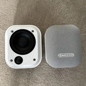 Monitor Audio Mass Satellite Gen 2 Single Speaker White - Picture 1 of 1