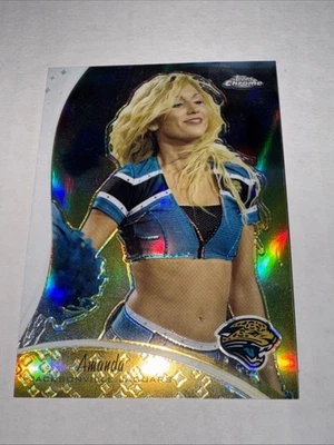 2009 Topps Chrome #TCC8 Amanda Cheerleaders White Refractors #/100 SSP Red Hot - Image 1 of 4