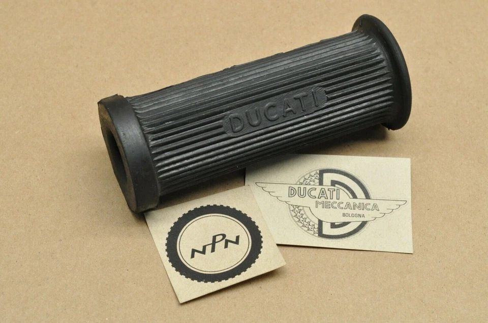 OEM NOS DE COLECCIÓN Ducati 48 SL 50 80 90 100 Brisk Falcon Cadet reposapiés clavija goma Foto 1 de 1