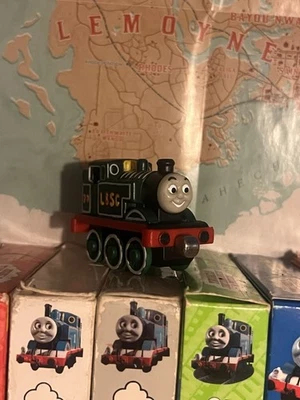 Película PERSONALIZADA Take Along Green LBSC Origins Thomas From the Adventure Begins Foto 1 de 4