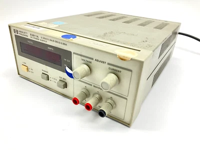 HP E3611A DC Power Supply 0-20V, 0-1.5A/0-35V,0-0.85A DISPLAY BROKEN - Image 1 of 4