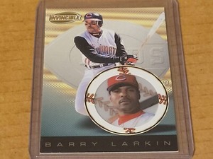 1999 Pacific Invincible #39 Barry Larkin Cincinnati Reds Nmmt