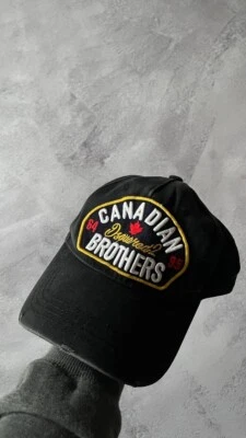 Gorra Dsquared2 Dean & Dan Caten negra envejecida Y2K Foto 1 de 4