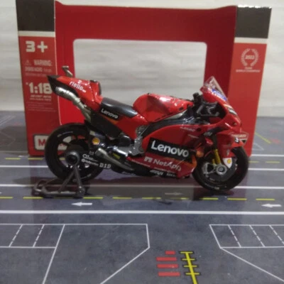 DIECAST MOTOGP DUCATI DESMOSEDICI GP 2022 BAGNAINA PECCO #63 1/18 BY MAISTO - Image 1 of 4