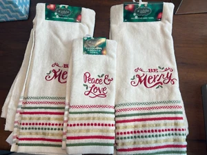 Neu mit Etikett Nikolaus quadratisch 3er Set Weihnachten Fingerspitze (1) & Handtücher (2) cremefarben - Bild 1 von 4