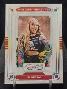 2023 Panini Chronicles WWE Timeless Treasures Holo Silver /25 Liv Morgan #TT-16 - Bild 1 von 10