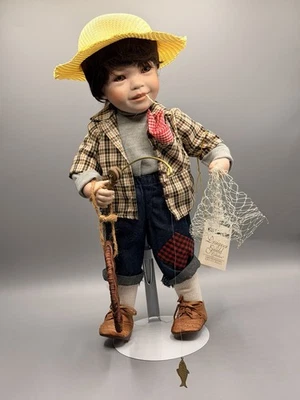 Muñeca Linda Steele Tommy 1996 Designer Guild 116/2000 porcelana niño pescador Foto 1 de 4