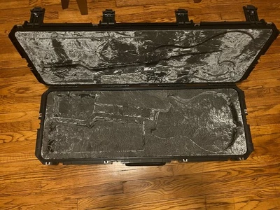 SKB 3I-4214-PRS Guitar Flight Case with Wheels Black NO KEYS (see Description) - Image 1 of 2