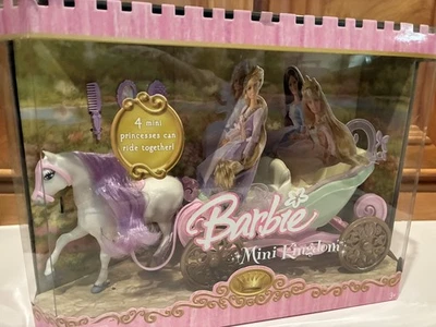 Very RARE Green Color! NEW! Barbie Mini Kingdom Horse Princess Carriage 6" Dolls - Image 1 of 4