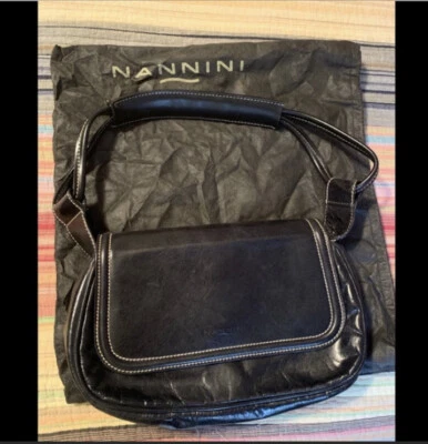 Bolso Hobo Nannini Vintage con Bolsa para el Polvo Cuero Negro con Costuras Blancas. Foto 1 de 4