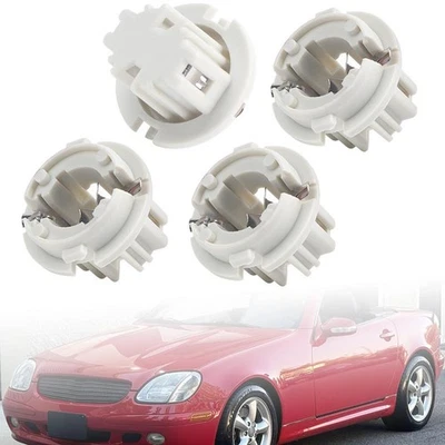 4Pcs Rear Tail Light Bulb Holder Socket 1408260582 For Mercedes-Benz W164 W170 - Image 1 of 4