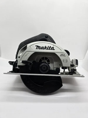 Makita XSH04ZB-C 18V LXT Sub-Compact 6-1/2" Circular Saw Certified Referbished  - Image 1 of 4