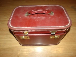 VANITY CASE 14" X 9 1/2" X 8 1/2" 1950'S - Picture 1 of 11