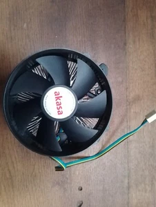 AKASA NEW CPU Cooler for Intel LGA775/LGA1156 AK-CCE-7101CP 92mm NEW AND BOXED - Picture 1 of 3