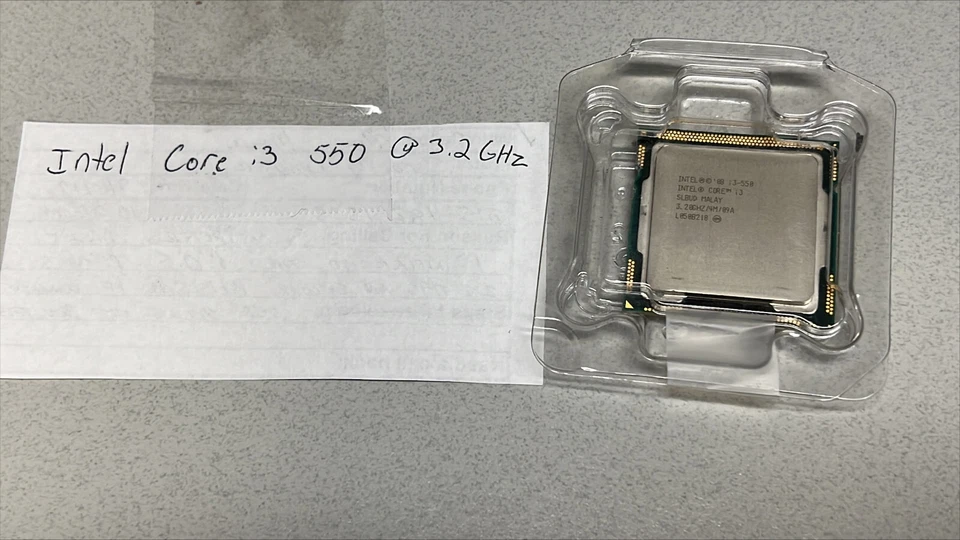 Intel Core i3-550 3.2 GHz 2.5GT/s LGA 1156 Desktop CPU Processor SLBUD - Image 1 of 1