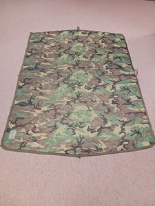 Army Poncho USGI LINER/WET WEATHER PONCHO 8405-00-889-3683 WOODLAND CAMO - Picture 1 of 2