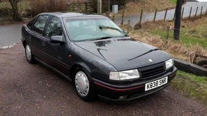 Vauxhall Cavalier SRi hatch, K-reg, 20SEH '130', Diamond Black, long MoT - Picture 1 of 8