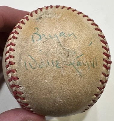 WILLIE STARGELL PIRATES HOF SIGNED AUTO ONL GAME USED FEENEY BASEBALL JSA BALL - Image 1 of 4