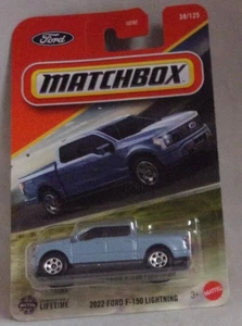 KKar Matchbox - 2025 Basic - #38/125 - Ford F-150 Lightning 2022 - azul claro - Imagen 1 de 6