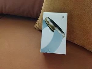 Fitbit Sense 2 40,5mm Aluminiumgehäuse-Soft Gold mit Sportarmband in Blue Mist  - Bild 1 von 3