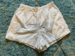 Abercrombie & Fitch White Linen, lined shorts new with tags £52, size small - Picture 1 of 4