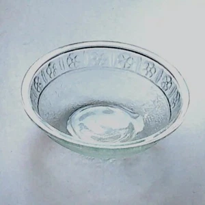 Vintage kleine blaugrüne Glasschalen mit Blumenmotiv - Bild 1 von 5