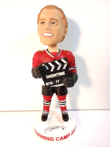 PATRICK KANE CHICAGO BLACKHAWKS BOBBLEHEAD 2017 NHL Hockey TrainingCamp Showtime Cover