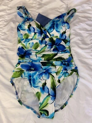 Nuevo con etiquetas Traje de baño Croft & Barrow Body Sculptor Look más delgado de una pieza 12 floral (C5) Foto 1 de 3