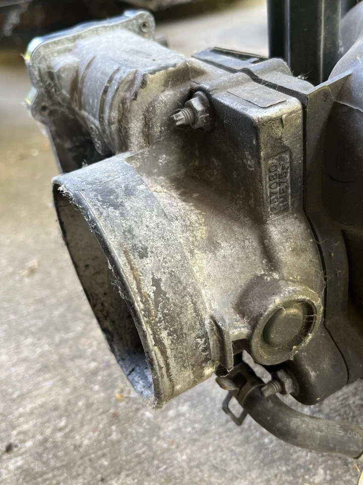 Chevrolet Avalanche 2003 04 05 conjunto de carrocería de acelerador 5,3 OEM 1257080 Foto 1 de 3